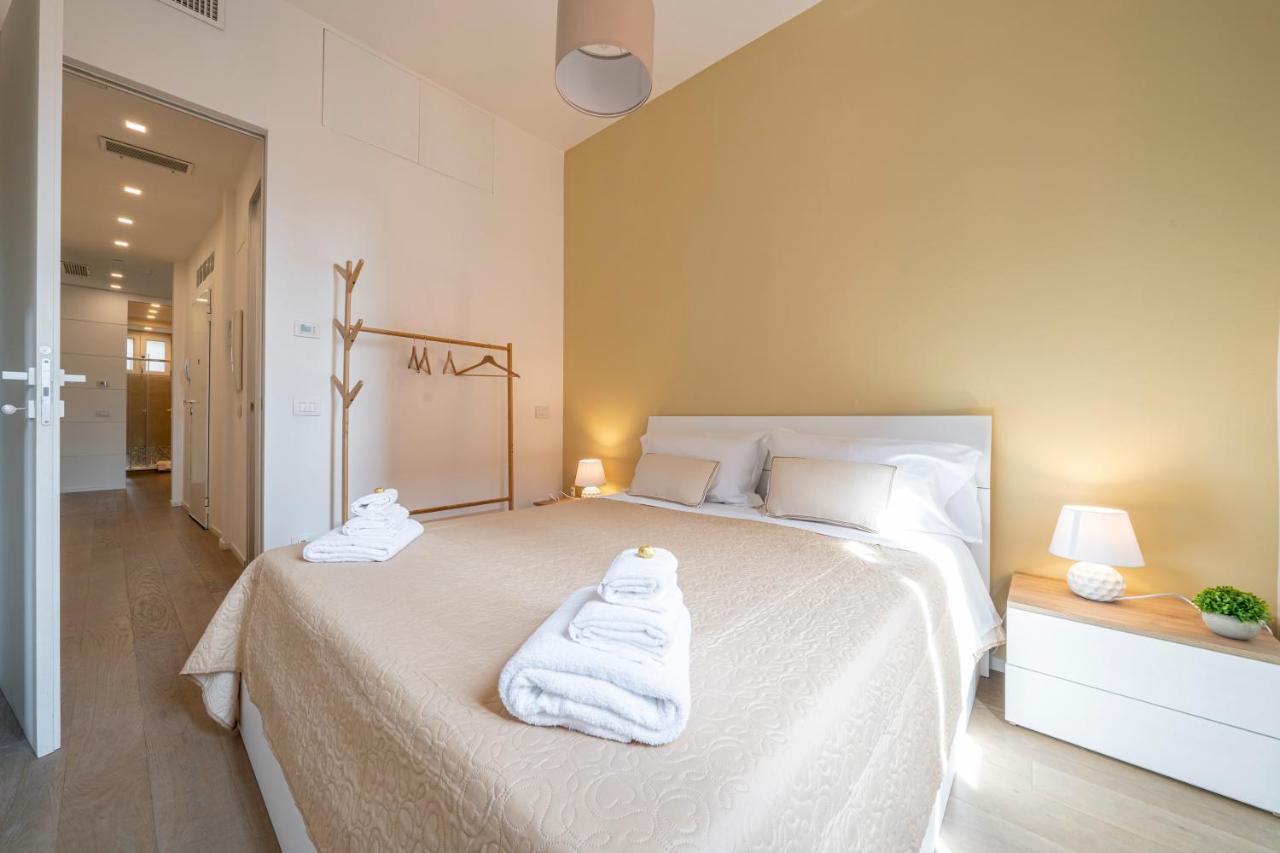 Piazza Maggiore-Luxury Apartment-Elegant Terrace Болонья Экстерьер фото